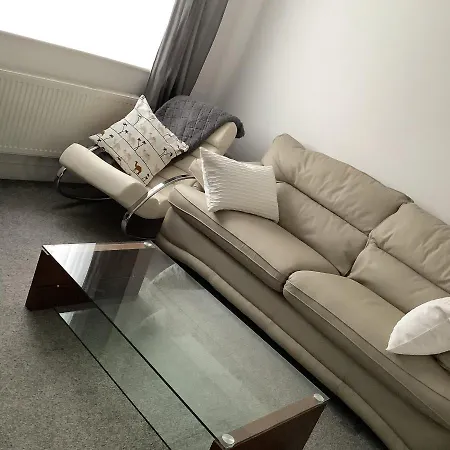 别墅 Modern 3 Bed Detached Whole House In Great Location